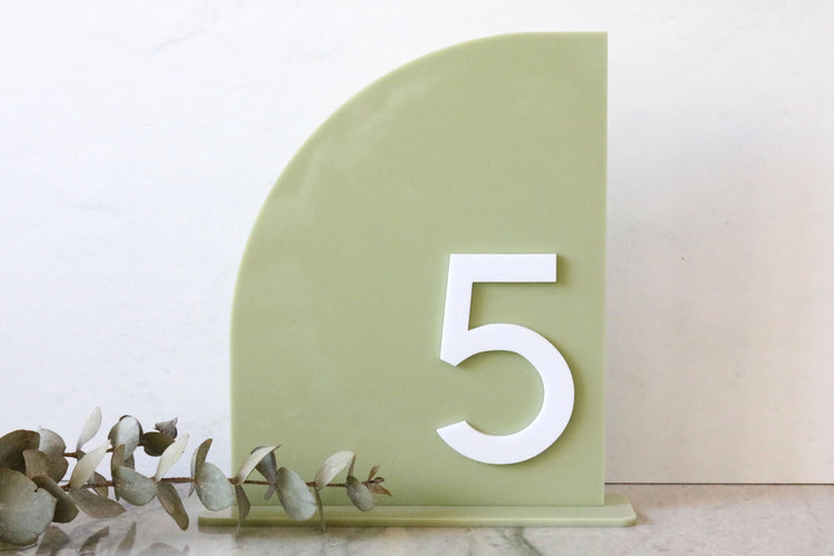 acrylic half arch table number signs | acrylic wedding sign | wedding decor | half arch arched | wedding table number | acrylic table number