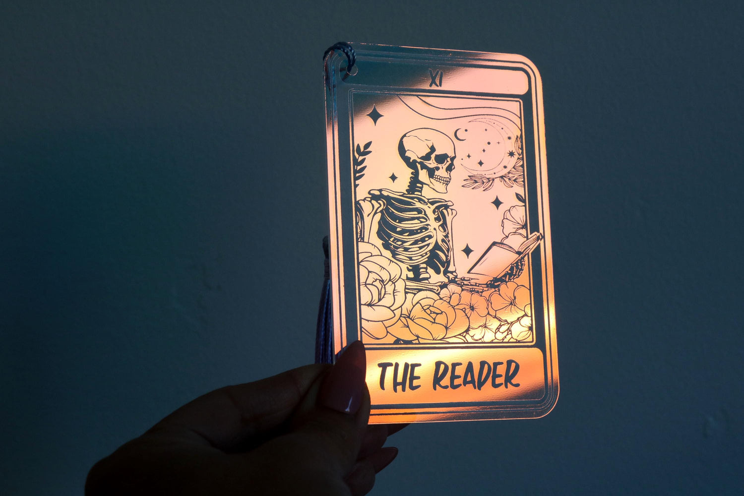iridescent the reader tarot card bookmark | booktok | bookish | book lover | gift | spicy smut dark romance fantasy thriller | good girl