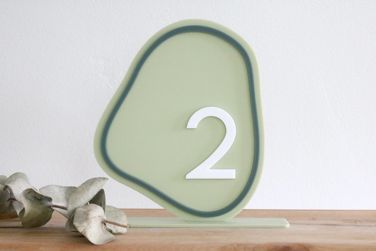 acrylic abstract table number signs | acrylic wedding sign | wedding decor | wavy | organic | freeform | unique table number | modern