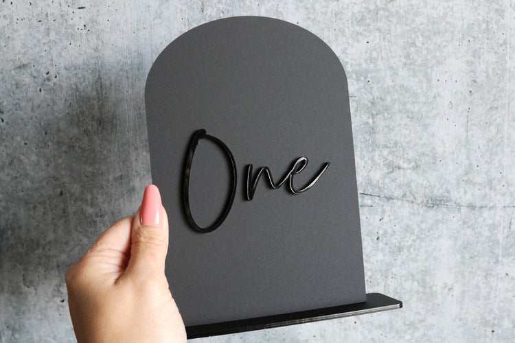 acrylic arch table number signs | acrylic wedding sign | wedding decor | arched table number | wedding table number | acrylic table number | matte black