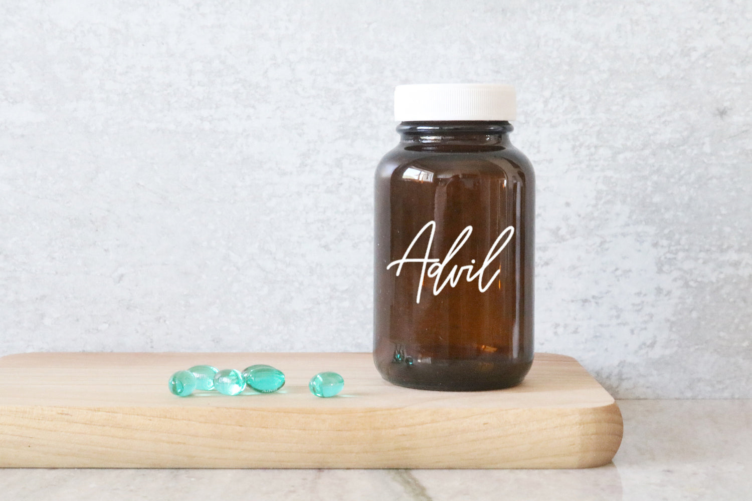 custom calligraphy amber glass pill bottle