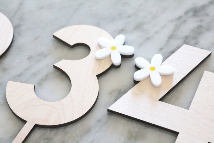 daisy single number cake topper | CHOOSE YOUR NUMBER